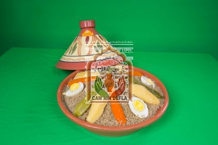 الورشة رقم 13 در الصناعة التقليديةو الحرف بعين الدفلى حي محمد خياط بجانب قاعة العلاج قمار الحرفي : حمراني محمد