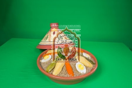 الورشة رقم 13 در الصناعة التقليديةو الحرف بعين الدفلى حي محمد خياط بجانب قاعة العلاج قمار الحرفي : حمراني محمد